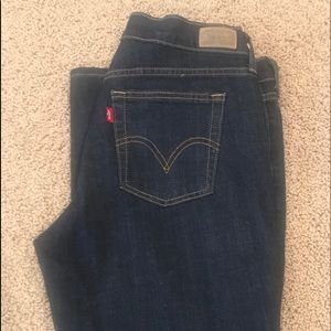 Women’s Levi Jeans